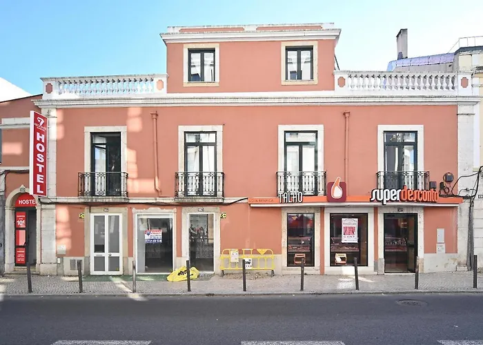 7 Requinte Hostel Lisboa